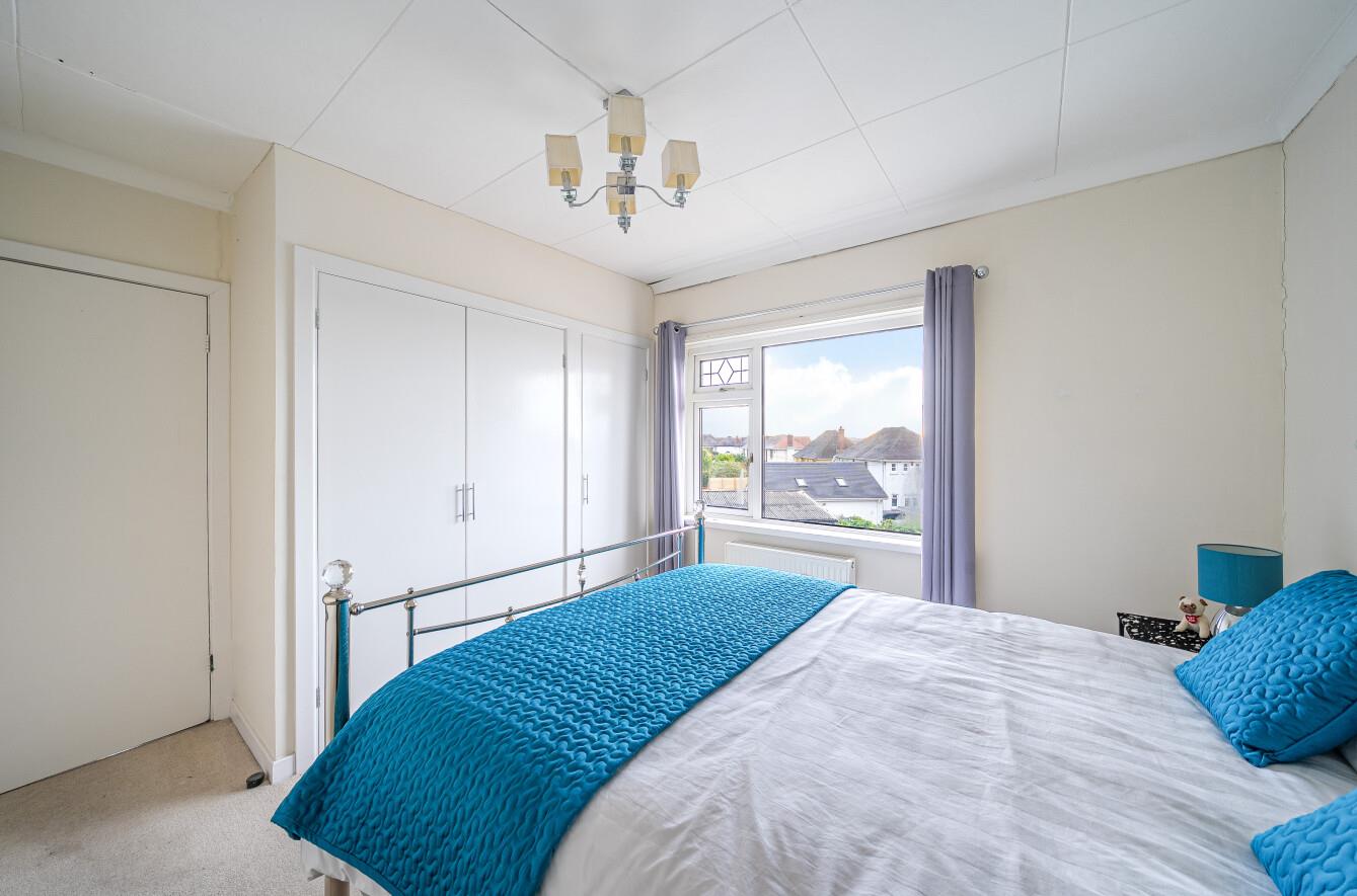 St. Margarets Drive, Llanelli, SA15 4EW